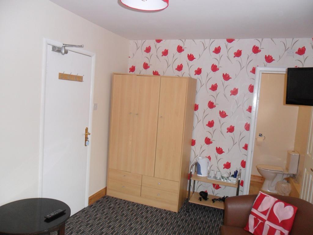 Amber Lodge Guest House Great Yarmouth Phòng bức ảnh