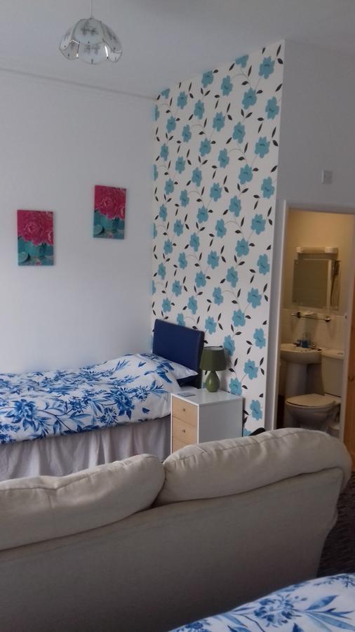 Amber Lodge Guest House Great Yarmouth Ngoại thất bức ảnh