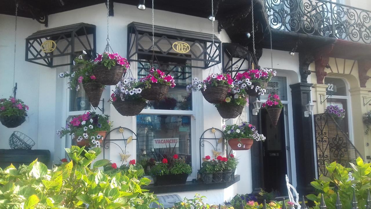 Amber Lodge Guest House Great Yarmouth Ngoại thất bức ảnh